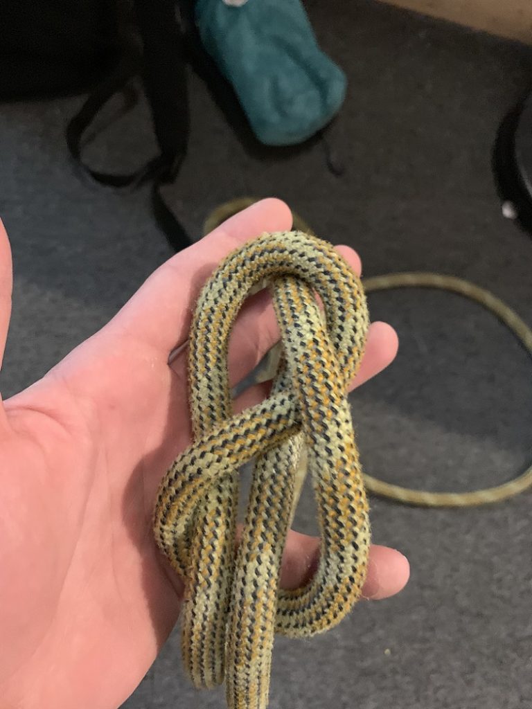 How to tie a Double Figure Eight Knot step 1